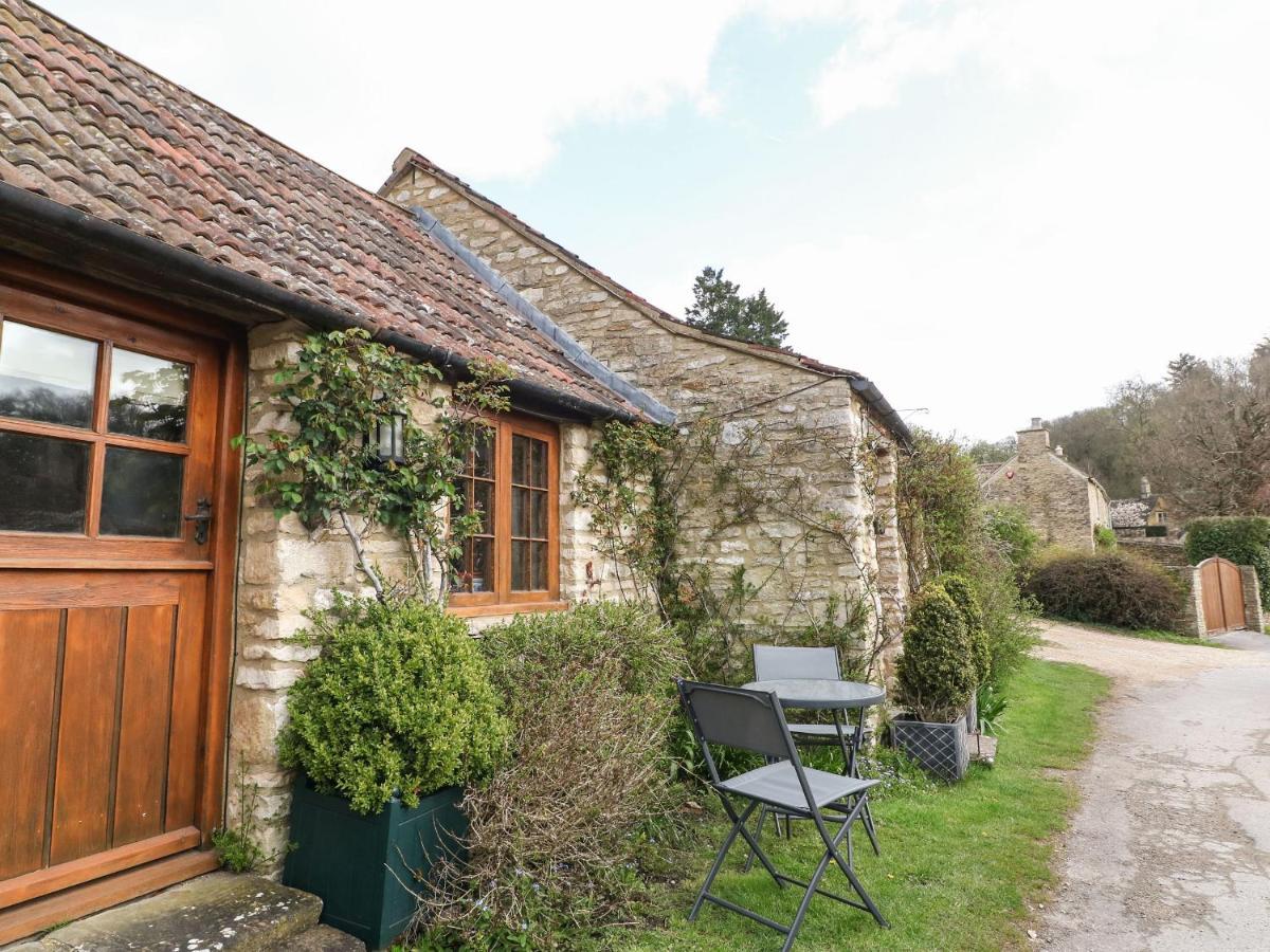 Stable Cottage Bath Extérieur photo